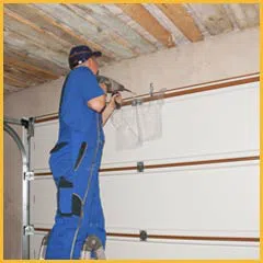 Community Garage Door Service Huntington Beach, CA 714-383-9689 - side-garage-door-repair-10-48m